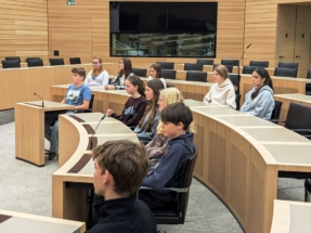 PXL_20251111_094012011_red PXL_20251111_094012011_red